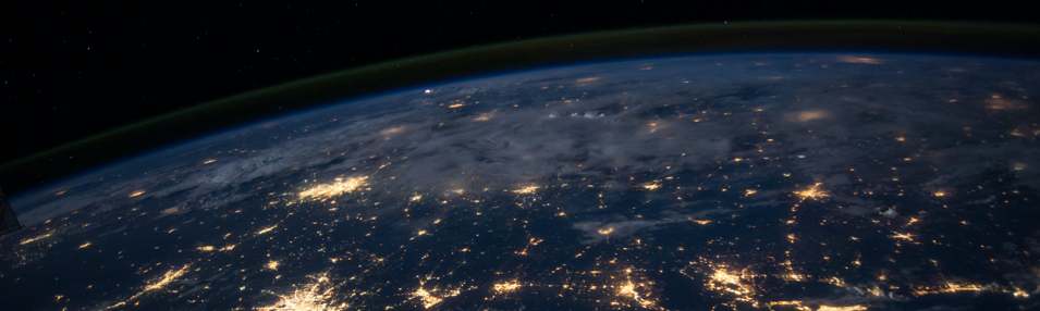 Przegląd planowanych zmian i nowości w Javie 18 /posts/java-18-look/earth.jpg